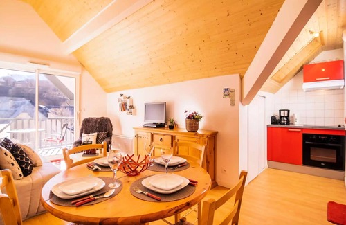 Vielle-Aure Apartment | Residence Hameau Du Pre Clos - Rental Vielle Aure for 6 persons