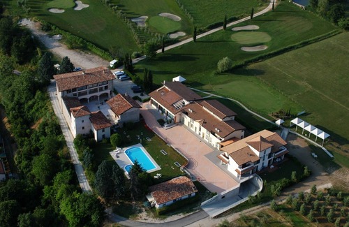 Cunettone-villa House | RESIDENCE IL COLOMBARO ~ APARTMENT A4