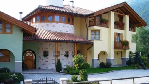 Croviana Apartment | Residence Il Giardino