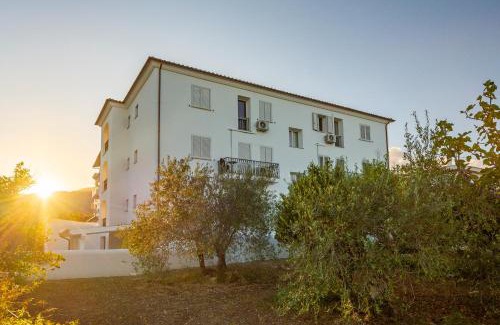 Orosei Apartment | Residence in Orosei, apartments 4 beds with air conditioning