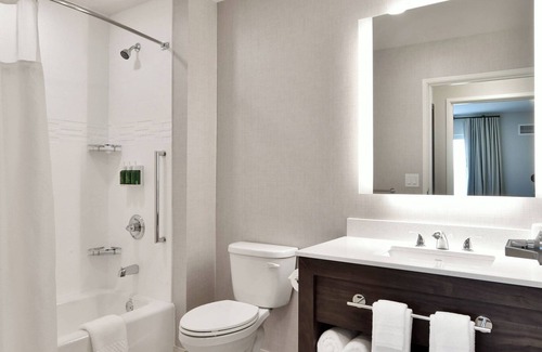 Seymour Hotel | Residence Inn by Marriott Eau Claire