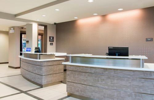 Wauwatosa Hotel | Residence Inn by Marriott Milwaukee West