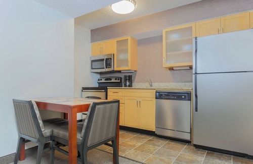 Boca Raton Hotel | Residence Inn by Marriott Boca Raton