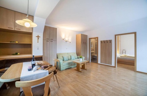 San Leonardo in Passiria Apartment | Residence Pichler Apartment 6
