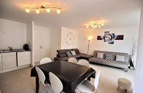 Bourg-Saint-Maurice Apartment | Residence Les Campanules - Fully new apartment, bright and functional, with beautiful living room