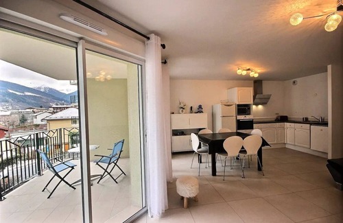 Bourg-Saint-Maurice Apartment | Residence Les Campanules - Fully new apartment, bright and functional, with beautiful living room