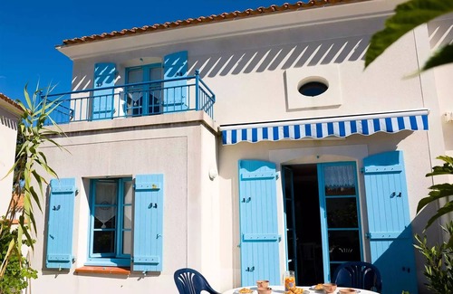 Saint-Jean-de-Monts Villa | Residence Les Maisons du Lac - House 2 Rooms Mezzanine 4/5 People