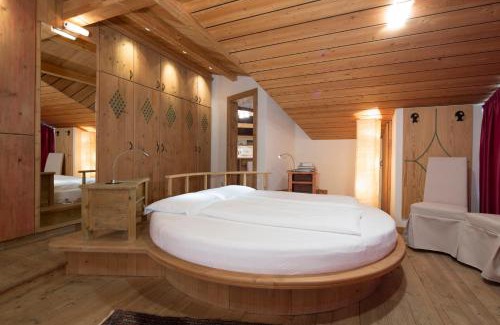 Corvara in Badia Apartment | Residence Mugun