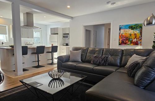 Ste Petronille Villa | Residence Orleans (inground pool)