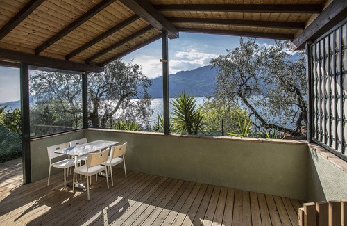 Campagnola House | Residence Parco Lago Di Garda