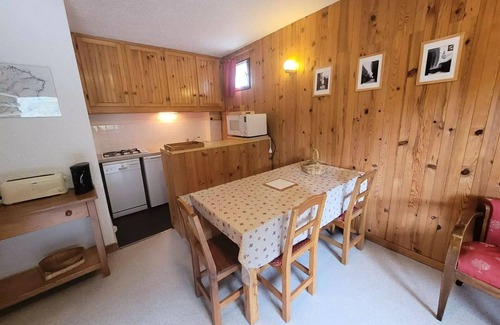Bonneval-sur-Arc Apartment | Residence Trolle-soldanelle - Apartment 4 functional people