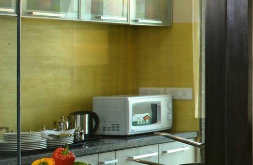 Malad West Hotel | Residency Sarovar Portico Mumbai