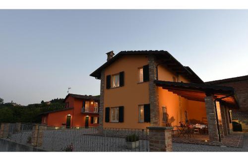 Castiglione Falletto House | Residenza Albatros