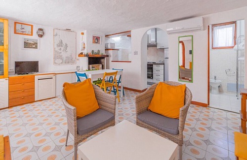 Villaggio Piras Apartment | Residenza delle Rocce – Three-room apartment with terrace in the Piras Village – La Maddalena