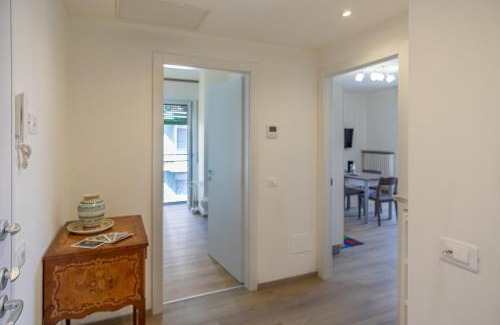 Arona Apartment | Residenza La Ruota Camelia