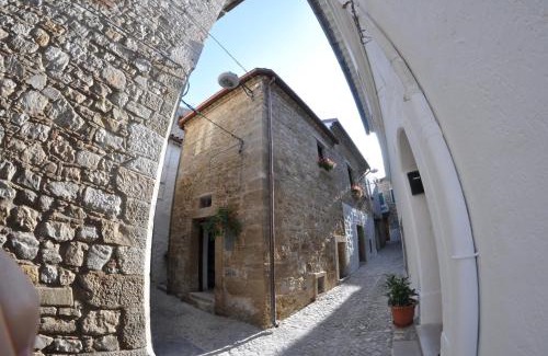 Bovino House | Residenza Lastene