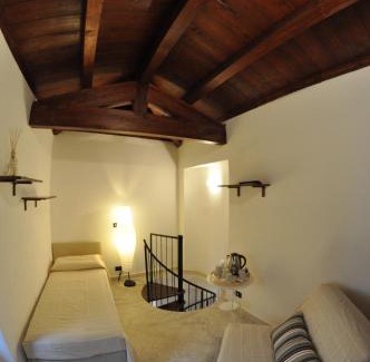 Bovino House | Residenza Lastene
