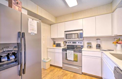 Table Rock Apartment | Resort Condo in Branson with Mountain and Lake Views!