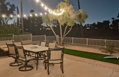 Chandler House | Resort lifestyle in award winning, Sun Lakes ! On the golf course!