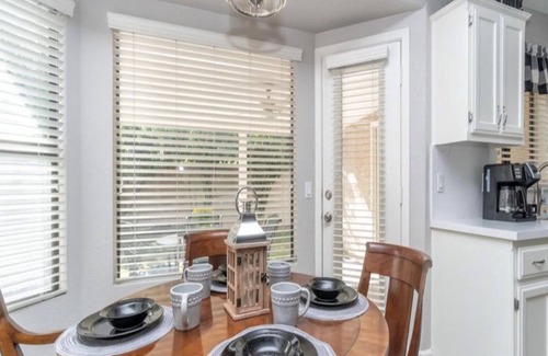 Val Vista Lakes House | Resort Lifestyle in Val Vista Lakes | Updated Home