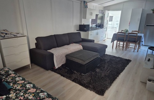 Kedron Apartment | Resort Living in Kedron - Close to Airport, Shopping, transport and Hospital