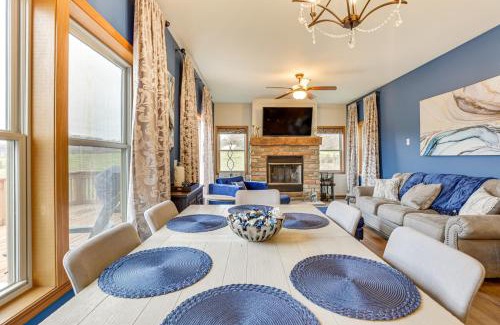 The Galena Territory House | Resort-Style Amenities Home 10 Mi to Galena!