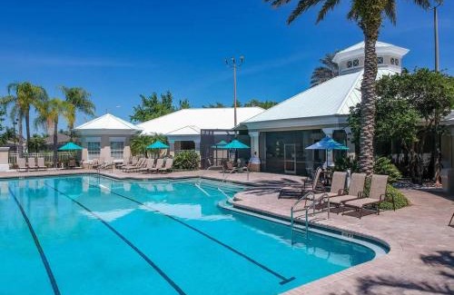 Windsor Palms Apartment | Resort-Style Condo Near Disney World