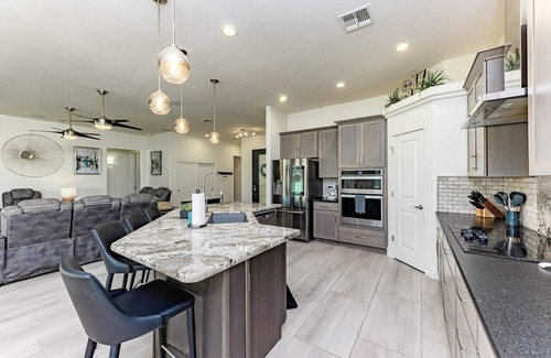 Lake Havasu City House | Resort Style Home | Swim Up Bar | Spa | Firepit