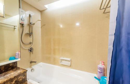 Bandar Sunway Apartment | Resort Suites Pyramid & Lagoon