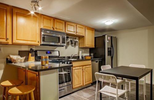 Bloomingdale Apartment | Rest Easy in this Bloomingdale English Basement