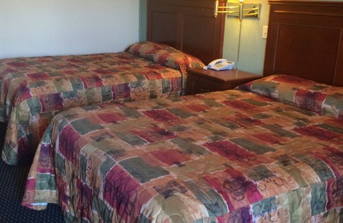 Amarillo Hotel | Rest Inn - Extended Stay, I-40 Airport, Wedding & Event Center