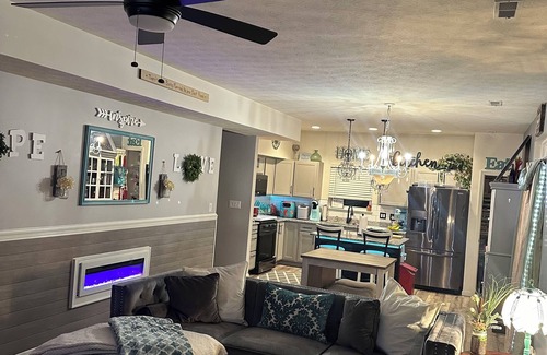 Stockwell House | Rest & Relaxation Getaway near Purdue! New to Vrbo!