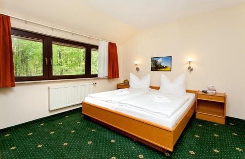 Sassnitz Hotel | Restaurant & Hotel Baumhaus Hagen