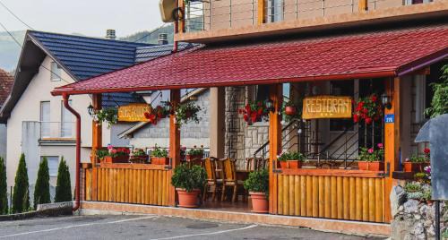 Montenegro Hotel | Restoran & Motel Manjež