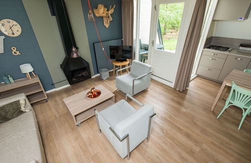 Bosgebied Hoenderloo House | Restyled bungalow with dishwasher, located on De Veluwe
