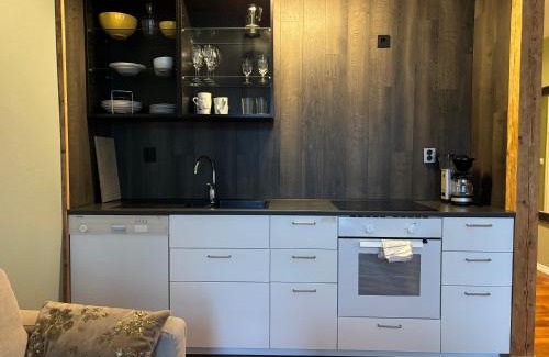 Engen Apartment | Retro Apartment