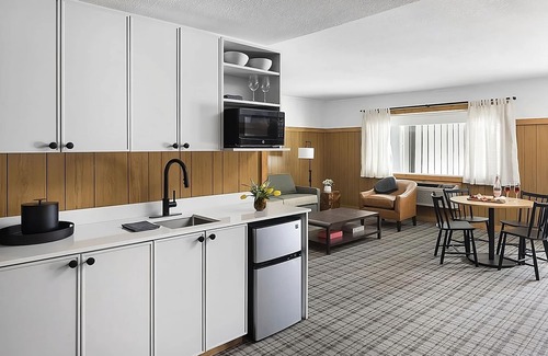 Jackson Apartment | Retro-Inspired Lodge w/On-Site Dining & Social Courtyard in Jackson Hole