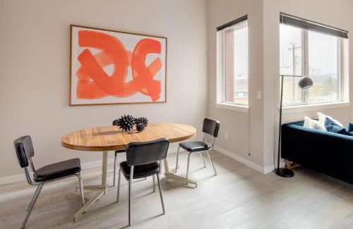 Belmont Apartment | Retro Modern 2-Bedroom with 90 WalkScore