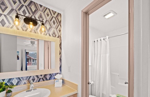 Pacific City House | Retro Room in Downtown Hotel - No Cleaning Fees!