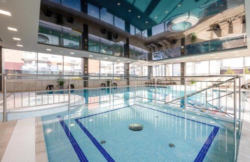 Rewal Apartment | Rewal Cozy Apartment with Parking, Gym, Spa & Pool close to the Beach by Noclegi Renters
