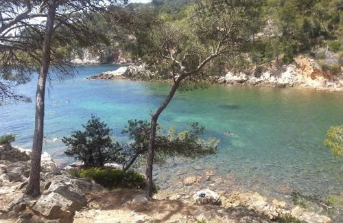 Saint-Cyr-sur-Mer Apartment | Rez-de-villa proche de la mer - Villa Temana
