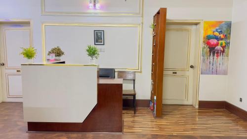 Uttara Apartment | Rezala Sweet Home Near Airport