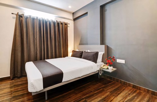 Electronics City Hotel | RG Suites EC II