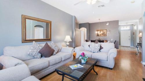 Windsor Palms House | Rhapsody Palms - Family 4-bed pool home that's close to Disney
