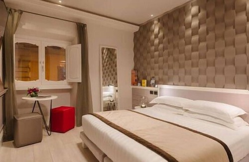 Rione VI Parione House | Rhea Silvia Luxury Navona