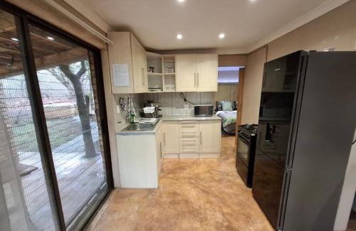 Marloth Park House | Rhino Cottage