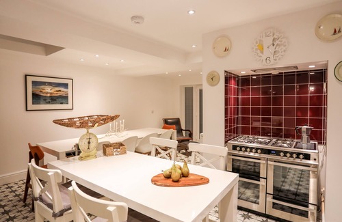 Rhosneigr Cottage | Rhiwlas