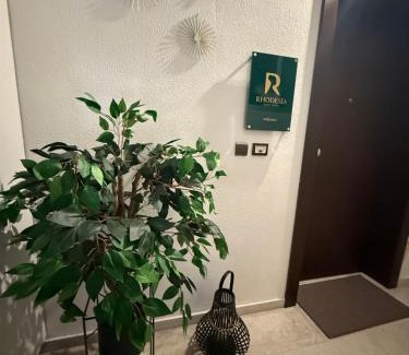 Khalkis Apartment | RHODESIA guest house