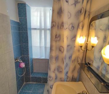 Qender Apartment | Rias Apartment Sarande