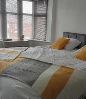 Higher Walton House | Ribbleton Rendezvous in Preston